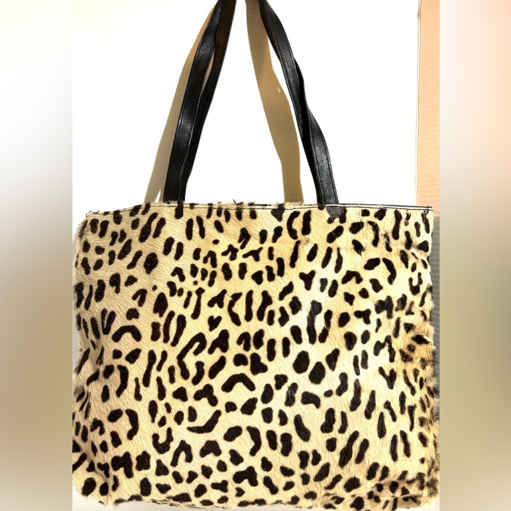 Chic Leopard pony hair leather Tote with Black Straps